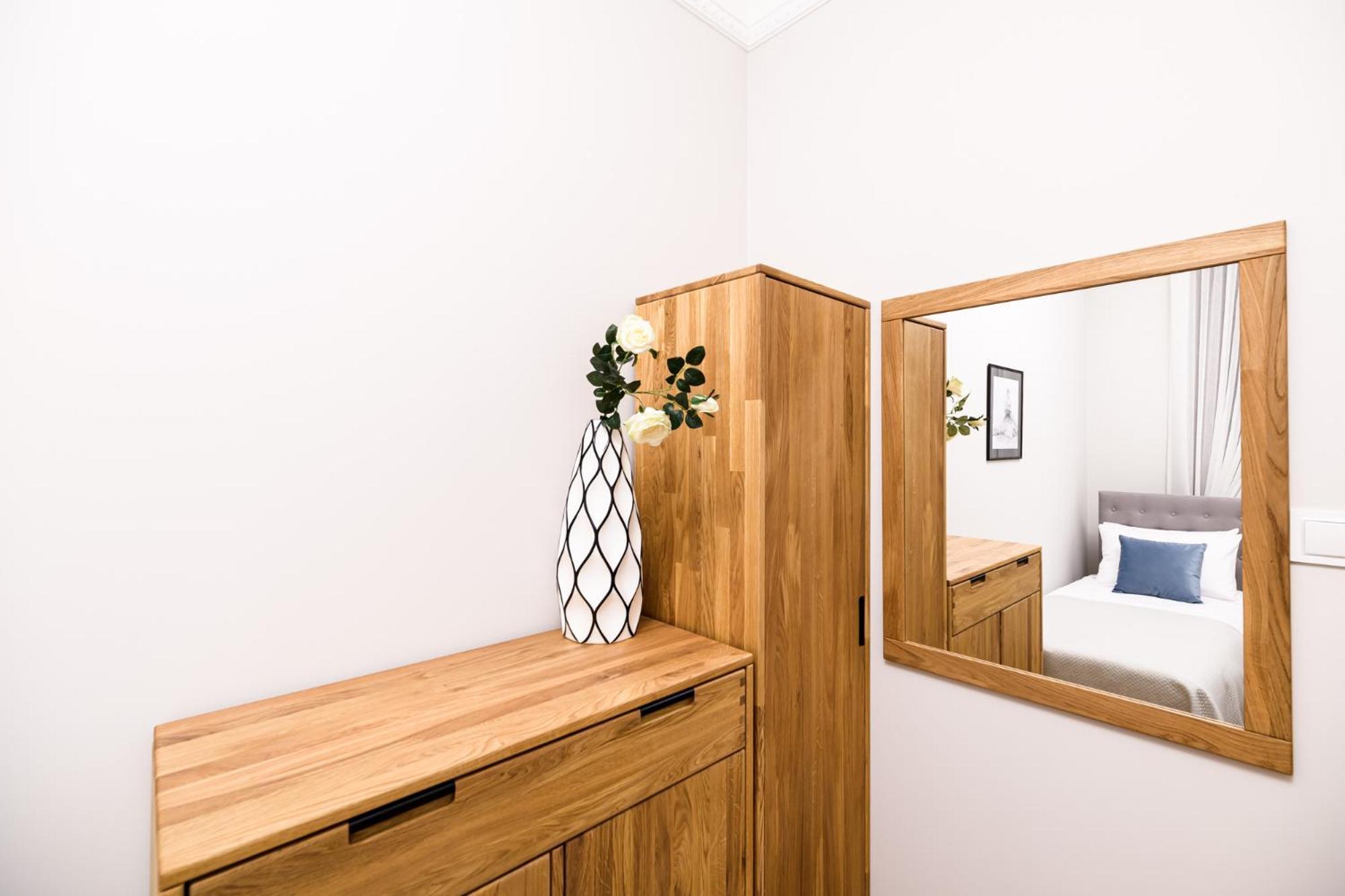 Apartment Family Ac Old Town Main Railway Station *
