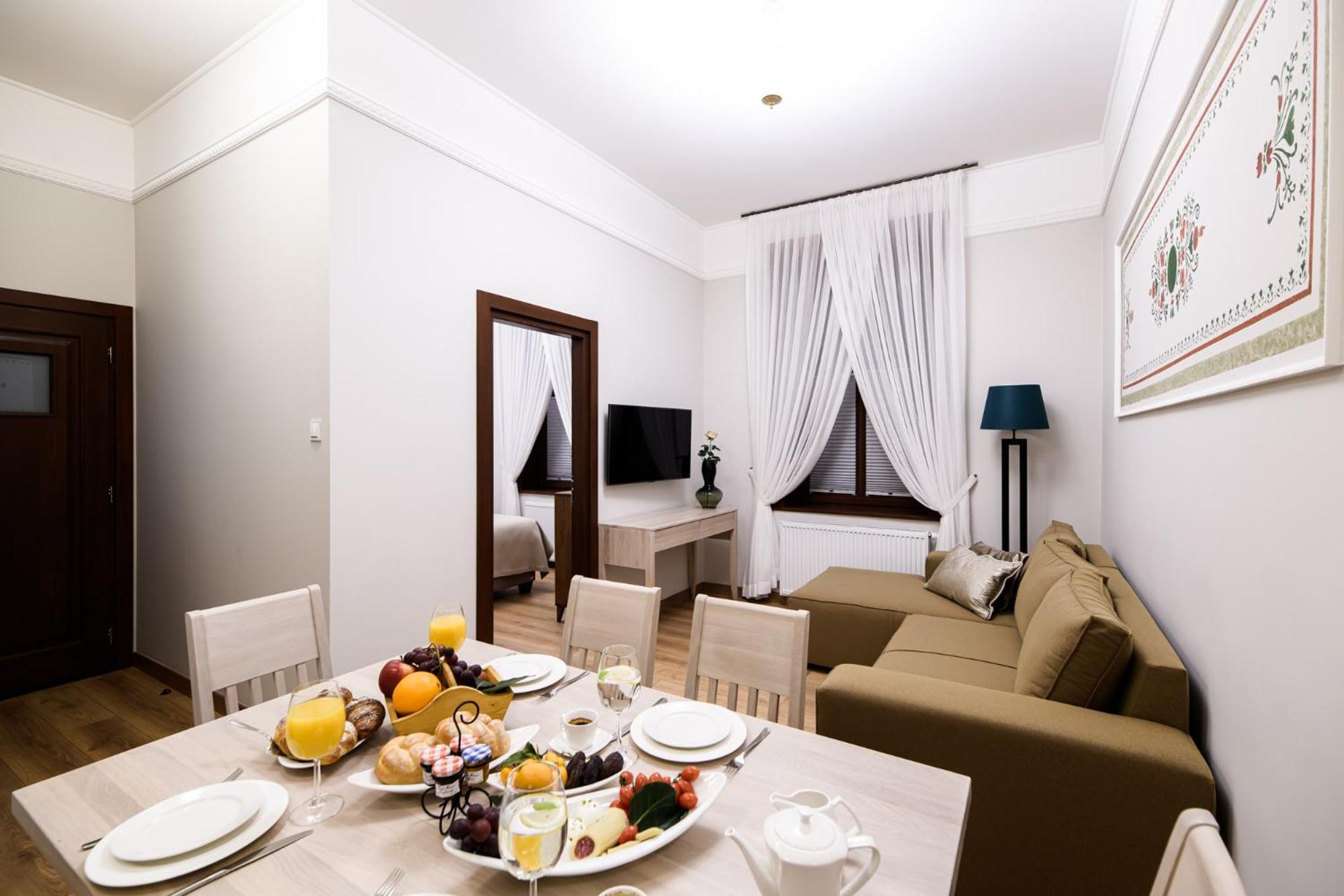 Family Ac Old Town Main Railway Station Apartment Krakow